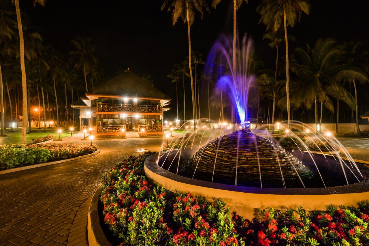 Maaha Beach Resort Anochi Exterior photo
