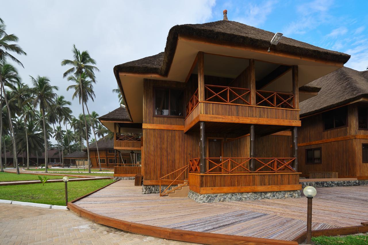 Maaha Beach Resort Anochi Exterior photo