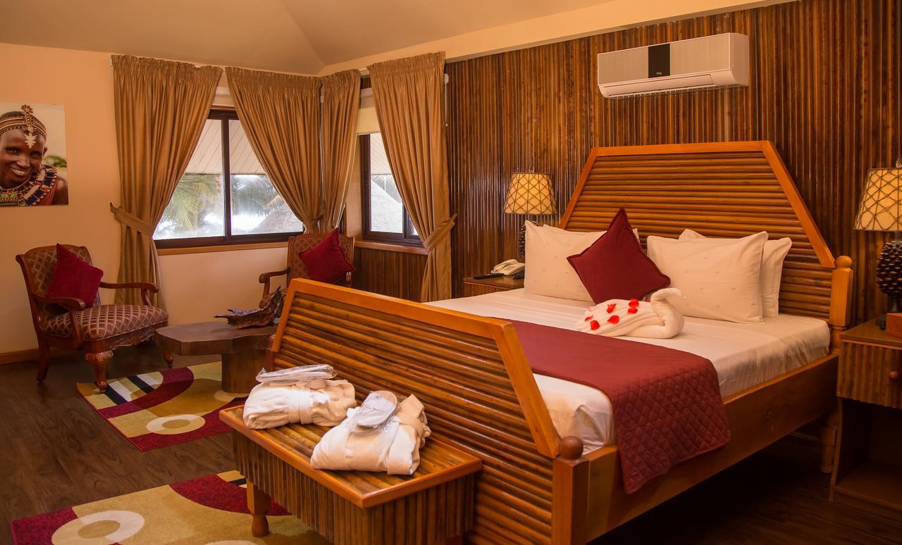 Maaha Beach Resort Anochi Exterior photo