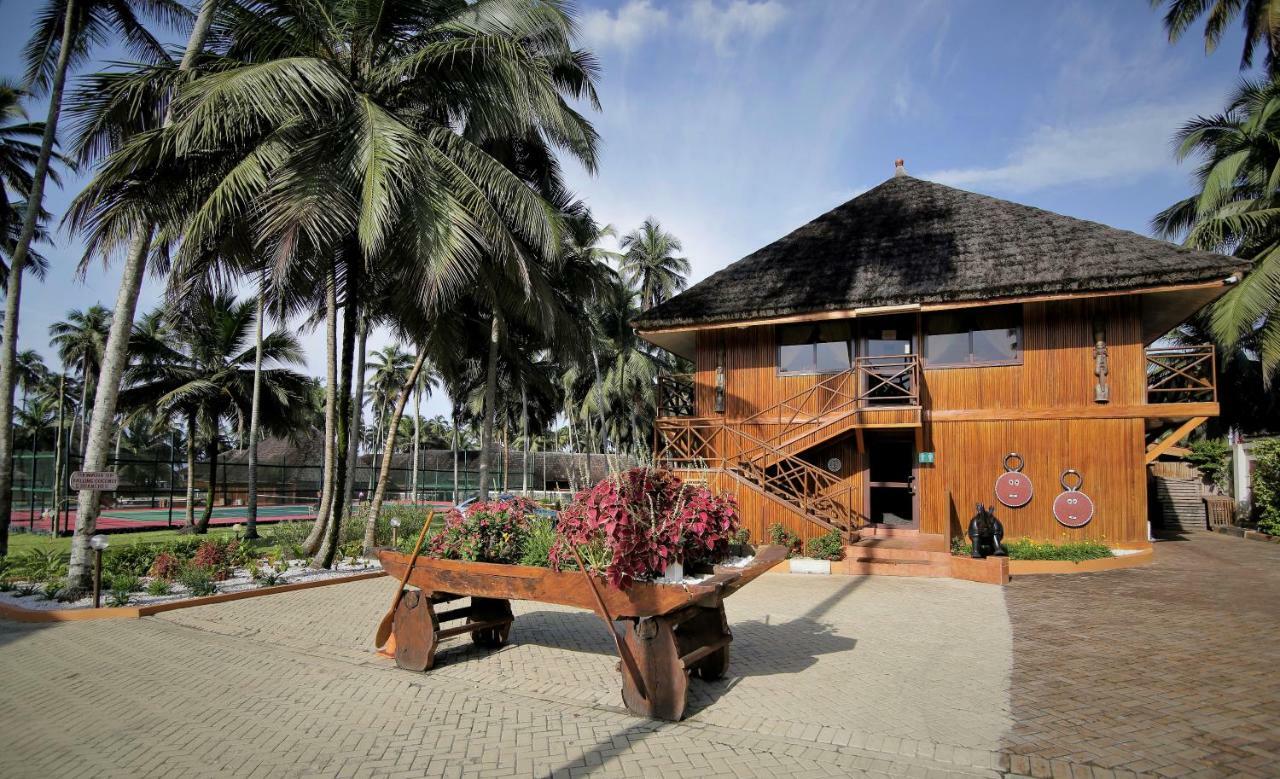 Maaha Beach Resort Anochi Exterior photo